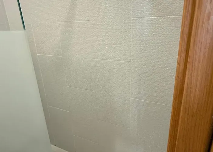 Em Partilhado - Cova Da Piedade Quarto em Acomodações Particulares